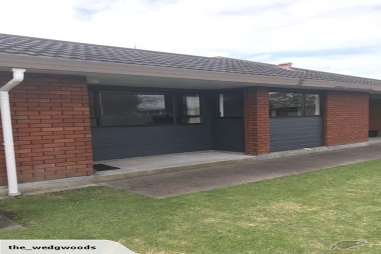 Photo of property in 2/20 Fife Crescent, Tamatea, Napier, 4112