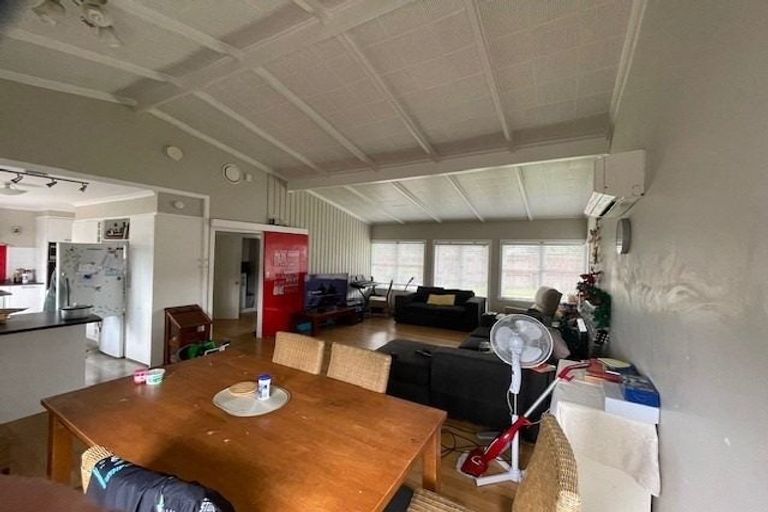 Photo of property in 14 Liverpool Street, Papakura, 2110