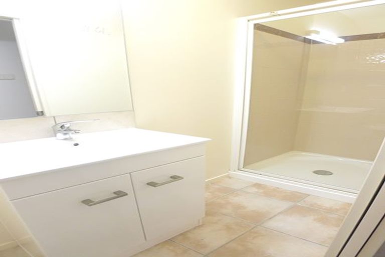 Photo of property in 145 Hobsonville Point Road, Hobsonville, Auckland, 0616