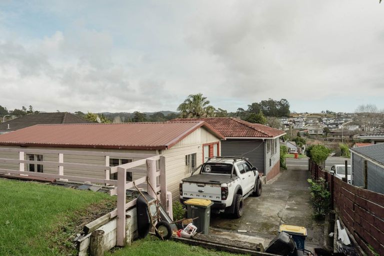 Photo of property in 14 Kellett Road, Ranui, Auckland, 0612