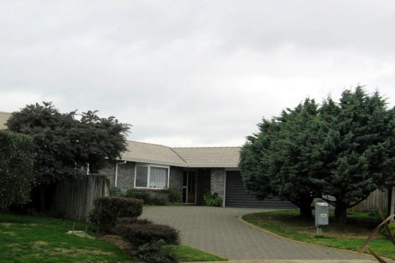 Photo of property in 21 Pinewood Grove, Paraparaumu Beach, Paraparaumu, 5032