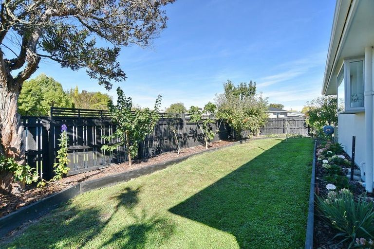 Photo of property in 44 Geddis Street, Rangiora, 7400