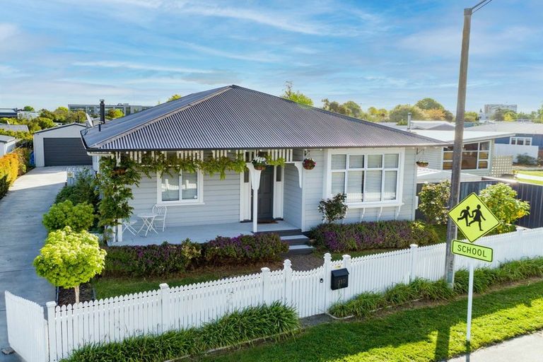 Photo of property in 110 Ikanui Road, Frimley, Hastings, 4120