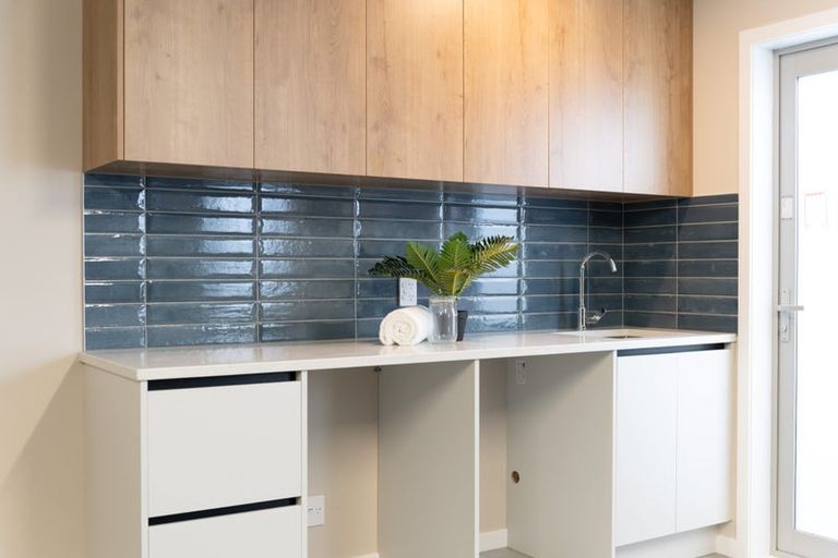 Photo of property in 69 Atherton Terrace, Churton Park, 6037