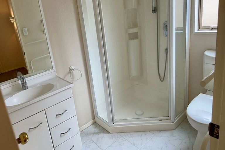 Photo of property in 31 Macnean Drive, East Tamaki Heights, Auckland, 2016