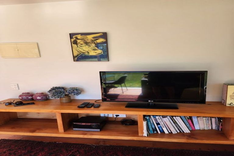 Photo of property in 58 Miller Road, Havelock North, 4130
