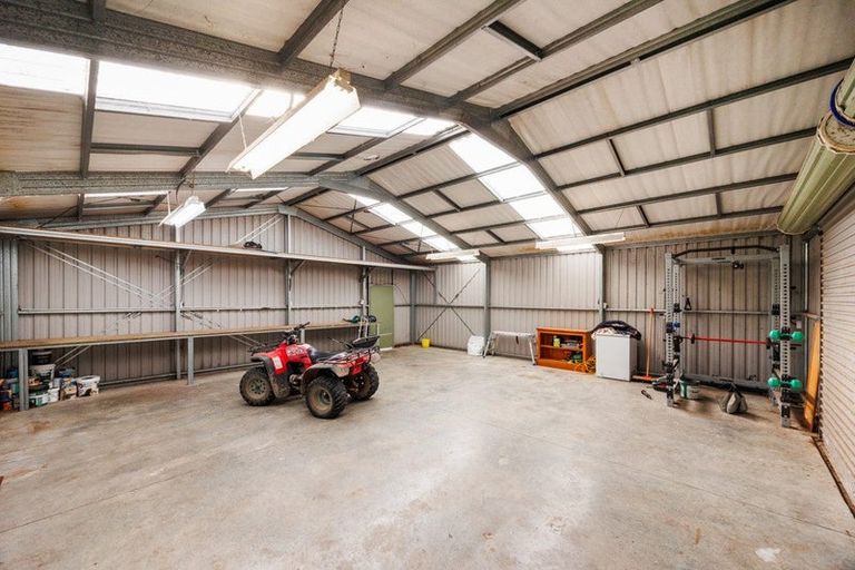 Photo of property in 292 Kairanga Bunnythorpe Road, Bunnythorpe, Palmerston North, 4478