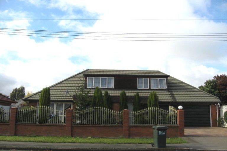 Photo of property in 8 Corfe Street, Ilam, Christchurch, 8041