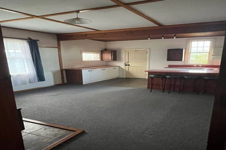 Photo of property in 14 Douglas Street, Waiwhetu, Lower Hutt, 5010