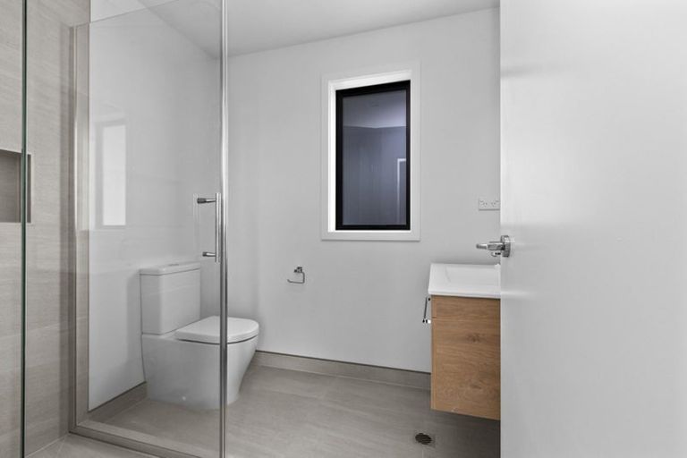 Photo of property in 2 Kimbolton Street, Rototuna North, Hamilton, 3210