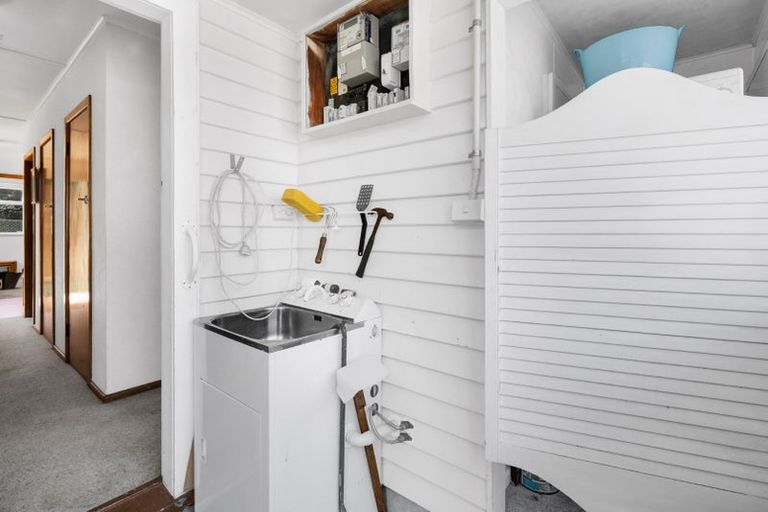 Photo of property in 99 Clawton Street, Westown, New Plymouth, 4310