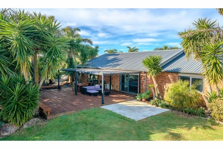 Photo of property in 530 Waimate North Road, Kerikeri, 0293