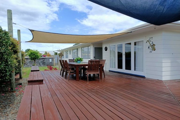 Photo of property in 9 Lockwood Point, Wairoa, 4108
