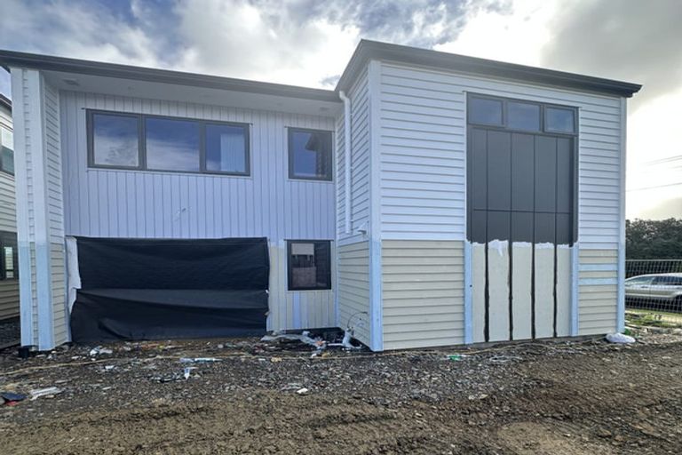 Photo of property in 8 Gardiner Grove, Mangere East, Auckland, 2024