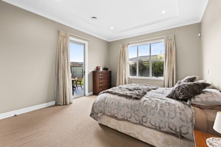 Photo of property in 102 Hunter Drive, Awatoto, Napier, 4110