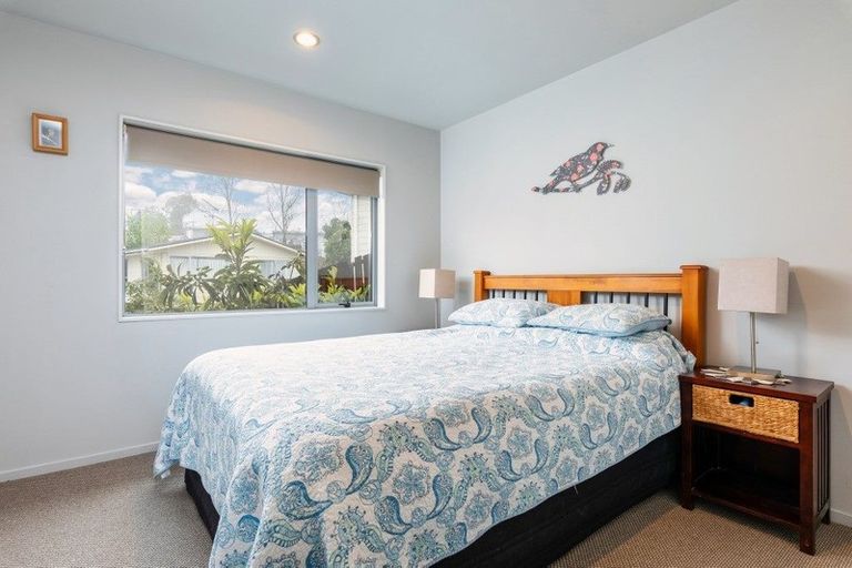 Photo of property in 33a Mason Street, New Lynn, Auckland, 0600