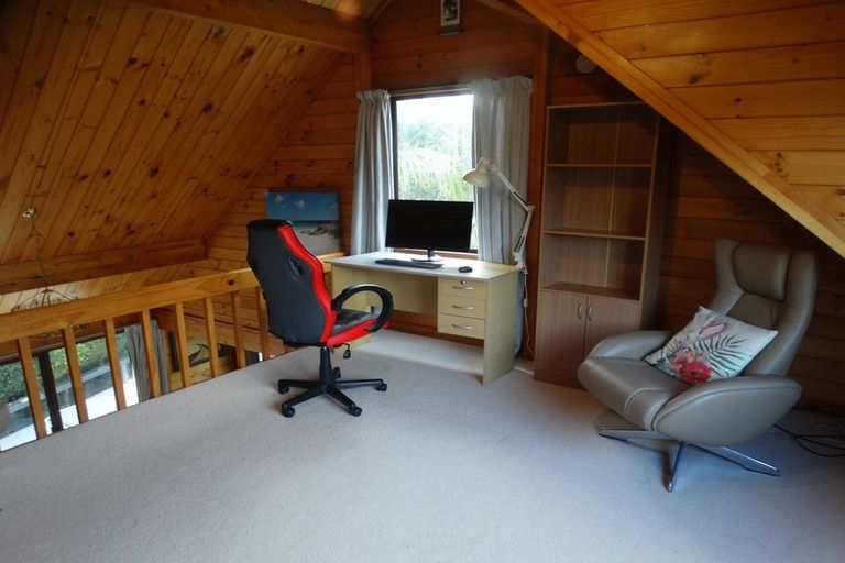 Photo of property in 7 Fernbird Place, Massey, Auckland, 0614