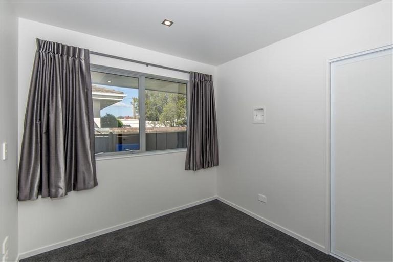 Photo of property in 76a Brynley Street, Hornby, Christchurch, 8042