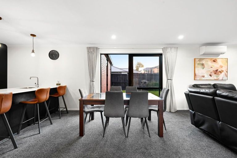 Photo of property in 15 Timatanga Road, Temple View, Hamilton, 3218