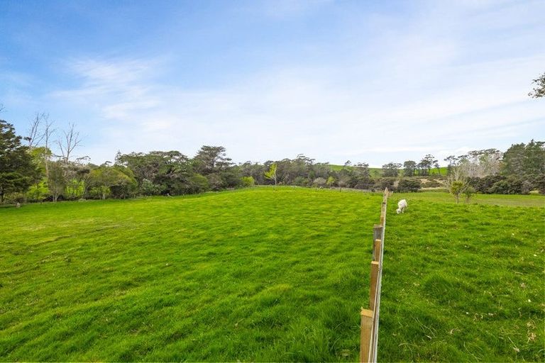 Photo of property in 56 Aubrey Road, Stillwater, Silverdale, 0993