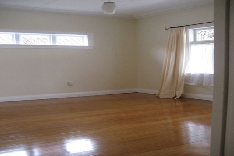 Photo of property in 332 Adelaide Road, Newtown, Wellington, 6021