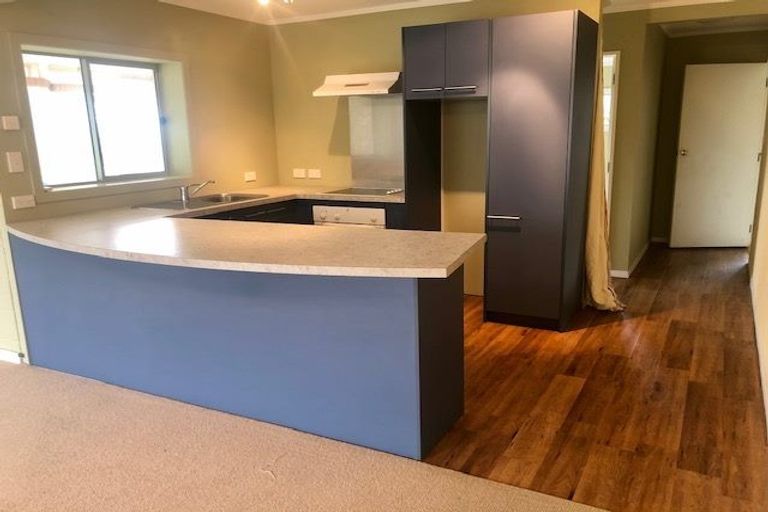 Photo of property in 12b Kohutuhutu Road, Raumati Beach, Paraparaumu, 5032