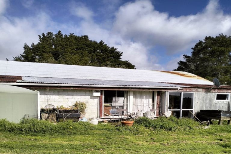 Photo of property in 274 Taipuha Road, Waiotira, 0193