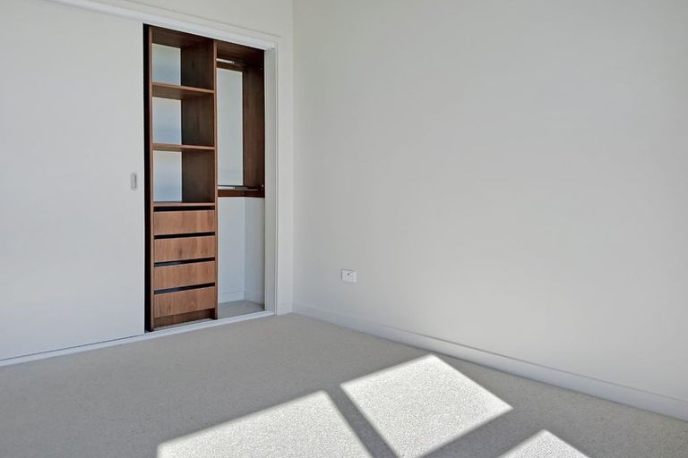 Photo of property in 308/21 Pennant Street, Long Bay, 0630
