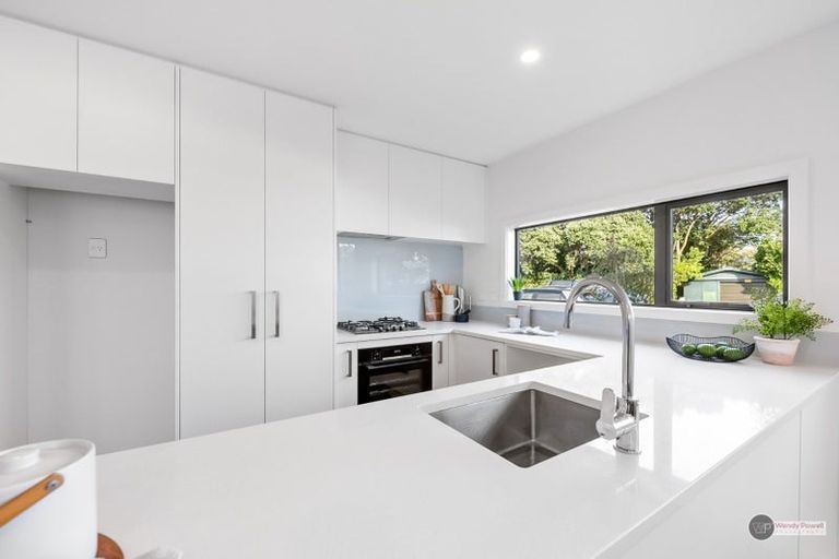 Photo of property in 1/51 Kings Crescent, Hutt Central, Lower Hutt, 5010