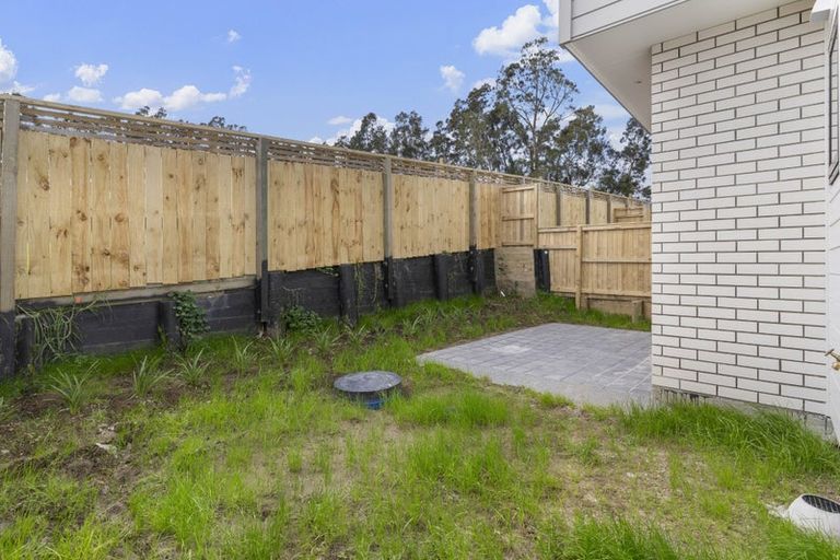 Photo of property in 29 Whiteywood Street, Westgate, 0814