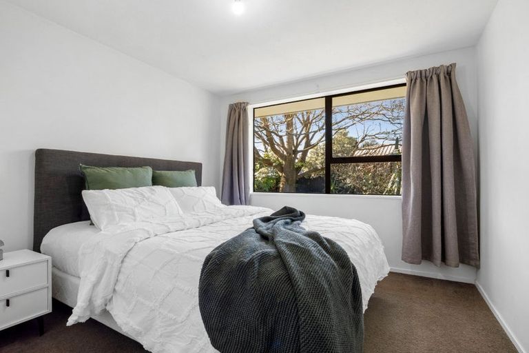 Photo of property in 2/4 Banks Street, Templeton, Christchurch, 8042