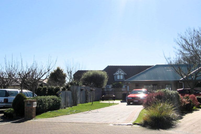 Photo of property in 4 Stanfield Court, Rototuna, Hamilton, 3210