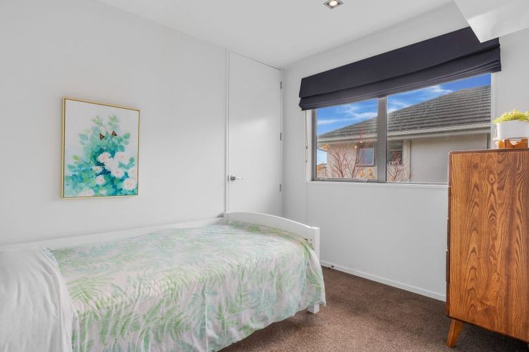 Photo of property in 7a Somerville Crescent, Aidanfield, Christchurch, 8025