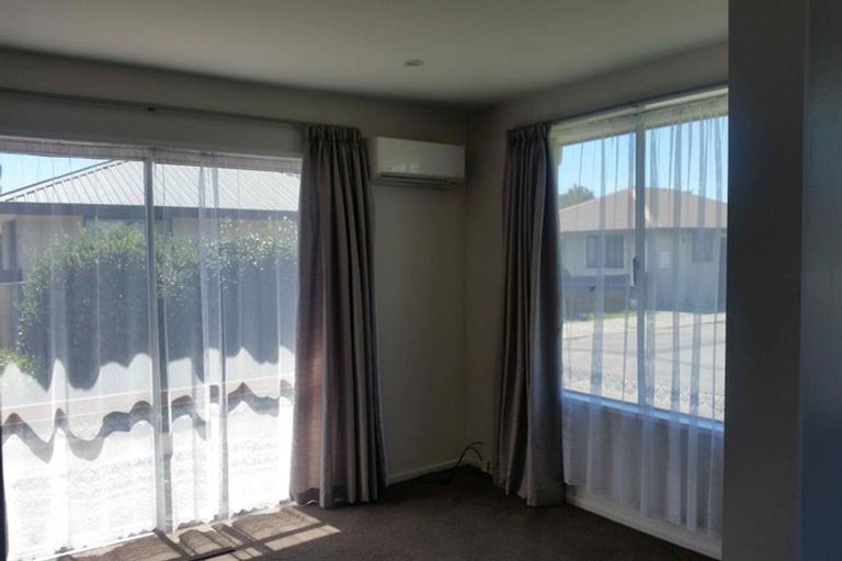 Photo of property in 21 Ruakaka Street, Hornby, Christchurch, 8042