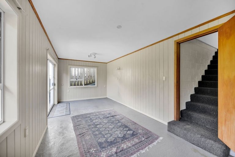 Photo of property in 21 Nikau Street, Inglewood, 4330
