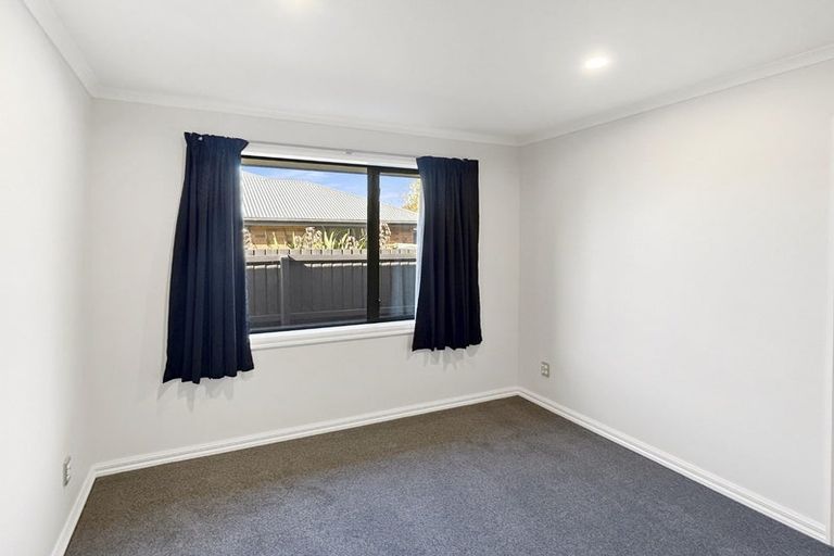 Photo of property in 96 Charles Street, Rangiora, 7400