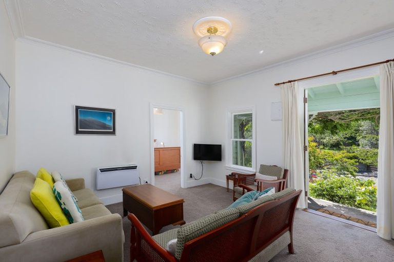 Photo of property in 16 Russell Street, Stepneyville, Nelson, 7010