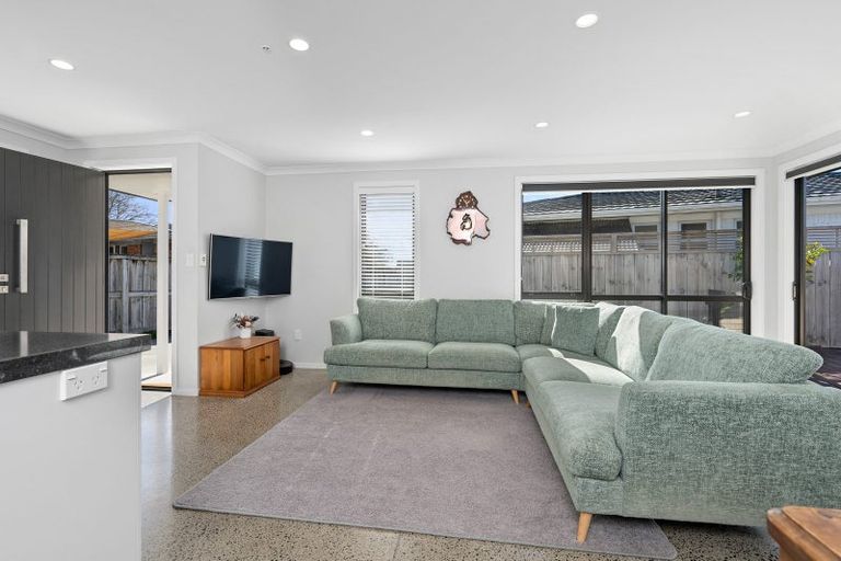 Photo of property in 161a Taylor Street, Cambridge, 3434