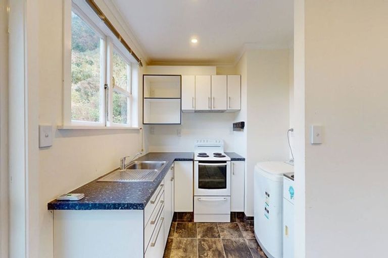 Photo of property in 287c Happy Valley Road, Owhiro Bay, Wellington, 6023