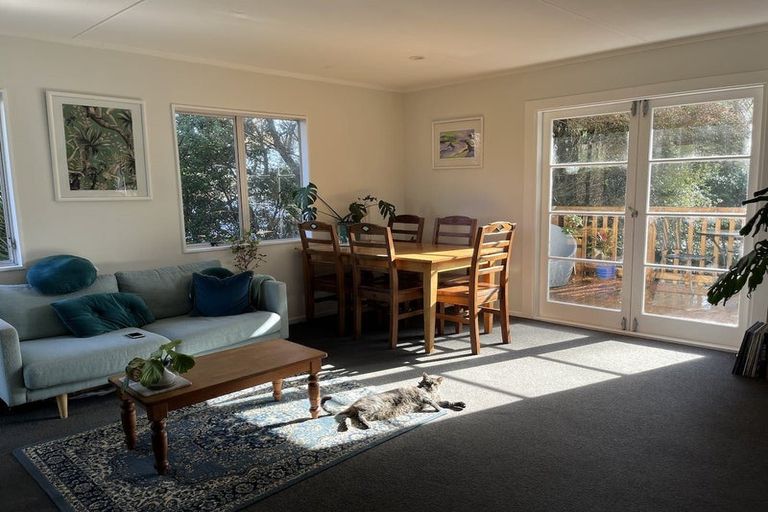 Photo of property in 23 Imperial Place, Henderson, Auckland, 0612