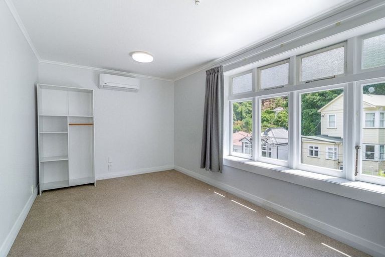 Photo of property in 24 Adams Terrace, Aro Valley, Wellington, 6021