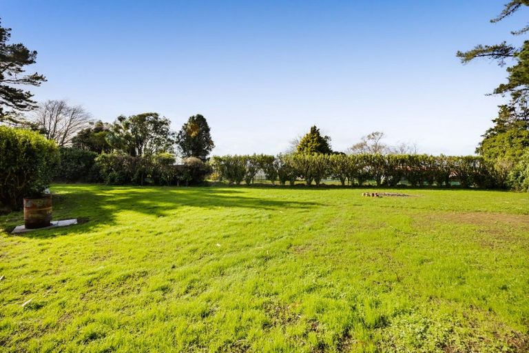 Photo of property in 164 Cross Road, Lepperton, New Plymouth, 4373