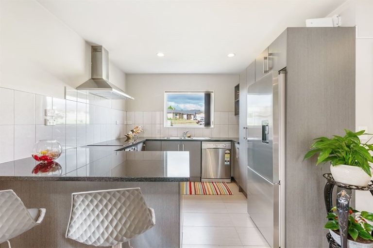 Photo of property in 33 Mckittrick Avenue, Flat Bush, Auckland, 2019