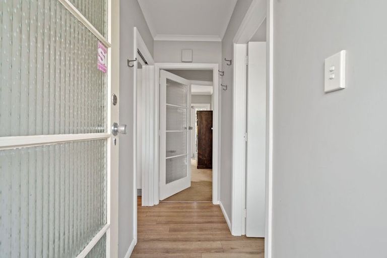Photo of property in 105 Kennedys Bush Road, Halswell, Christchurch, 8025