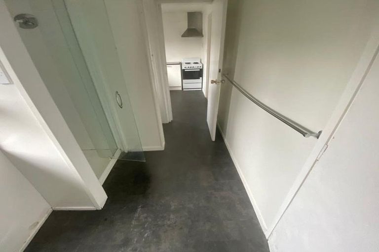 Photo of property in 9a Dennis Road, Papatoetoe, Auckland, 2025