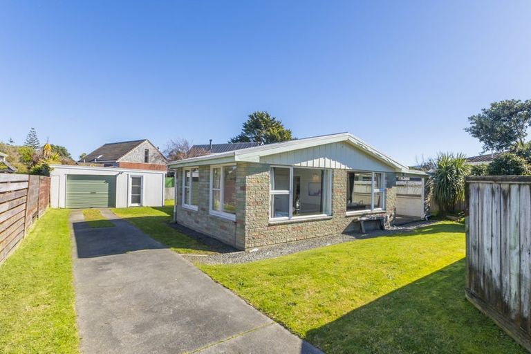 Photo of property in 7a Watson Drive, Paraparaumu Beach, Paraparaumu, 5032