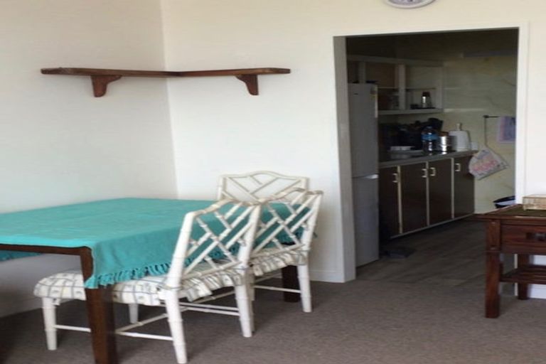Photo of property in Hobson Court Flats, 57/70u Hobson Street, Thorndon, Wellington, 6011
