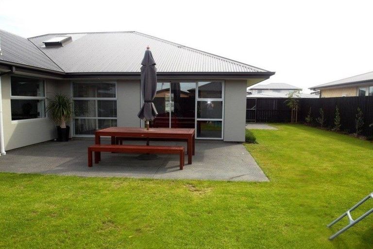 Photo of property in 3 Fintan Mews, Aidanfield, Christchurch, 8025