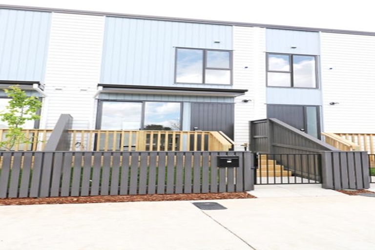 Photo of property in 41 Coronation Road, Papatoetoe, Auckland, 2025