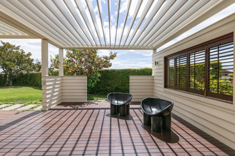 Photo of property in 6 Scott Place, Havelock North, 4130